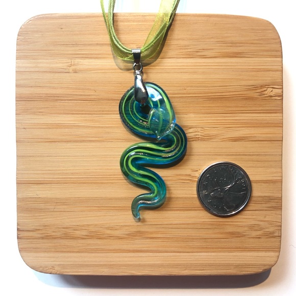 HANDMADE Glass Snake Necklace and Earring Set - Picture 3 of 4